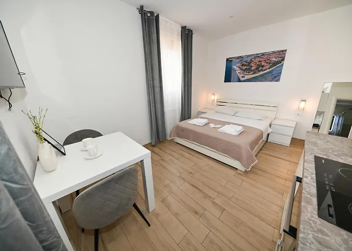 Noma Studio & Rooms